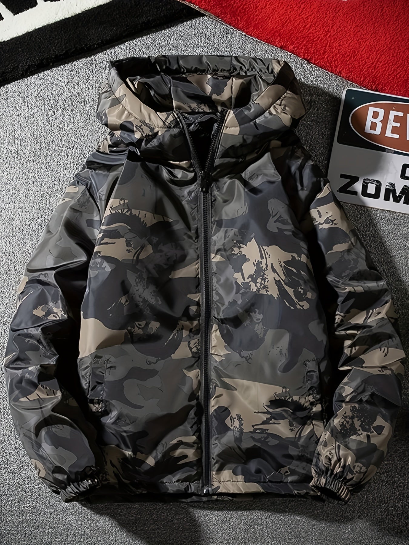 Men's Windproof Camo Jacket with Fleece Lining | Sports Coat