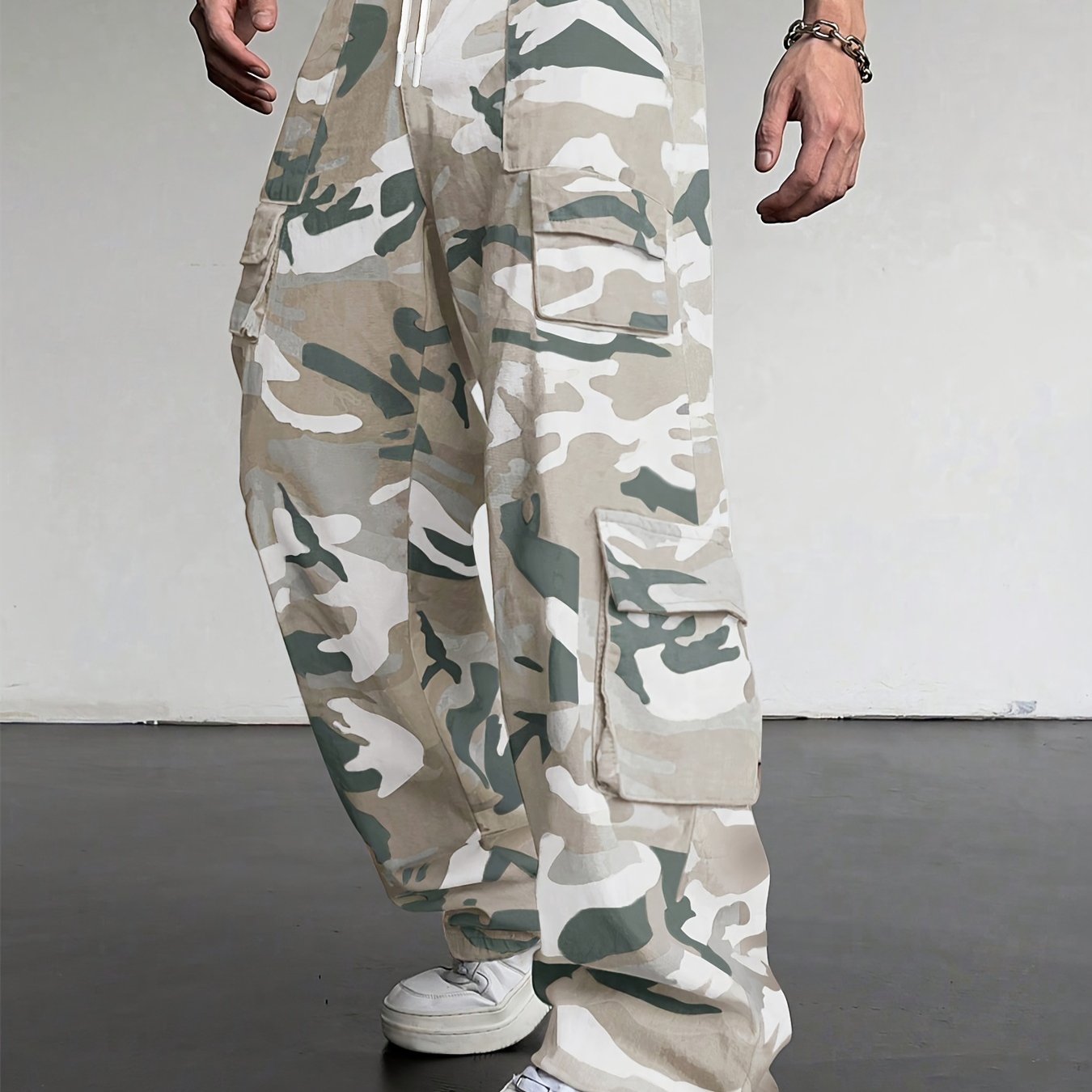 Men's Cargo Pants With Multiple Pockets for All Seasons