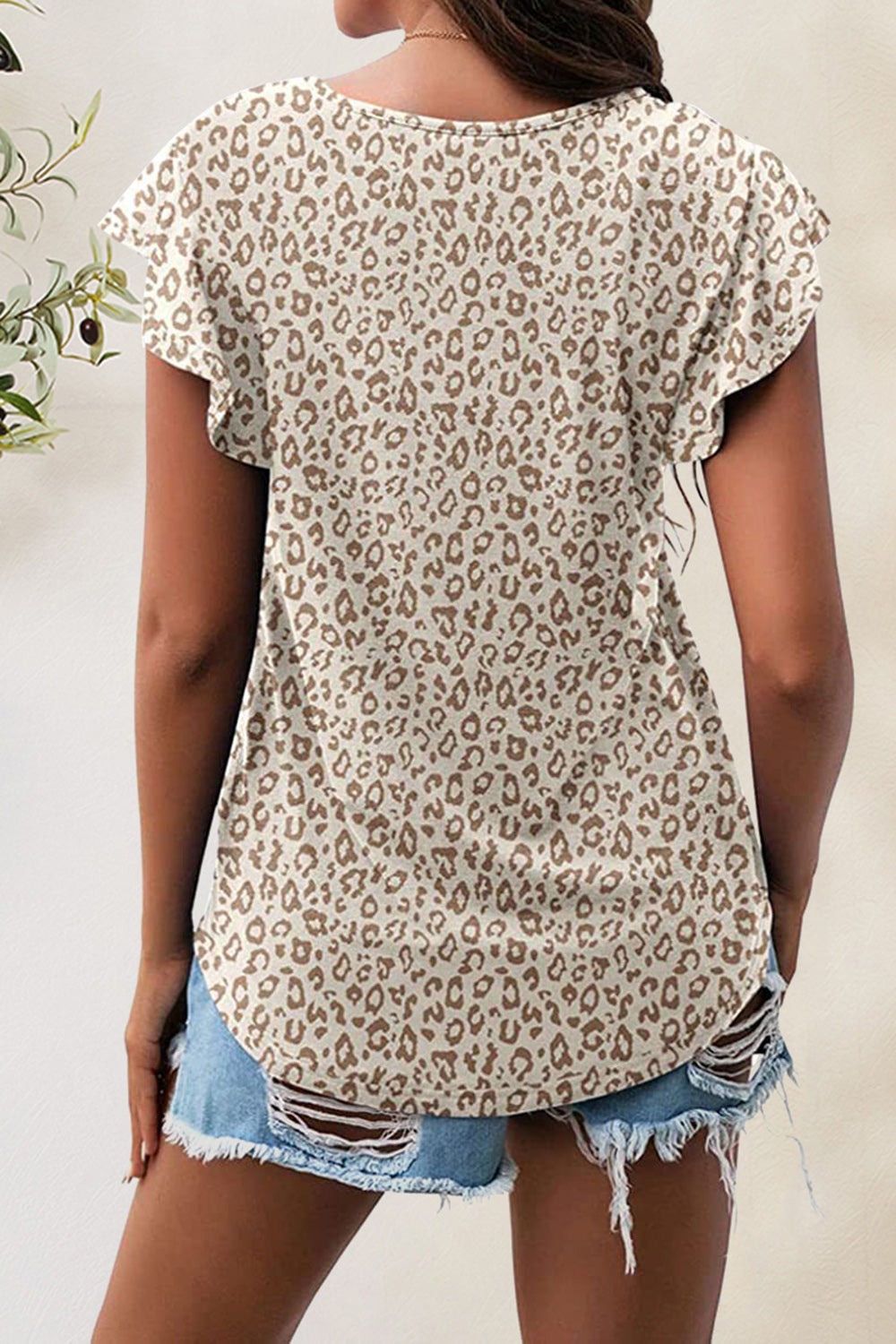 Printed Round Neck Short Sleeve Leopard T-Shirt