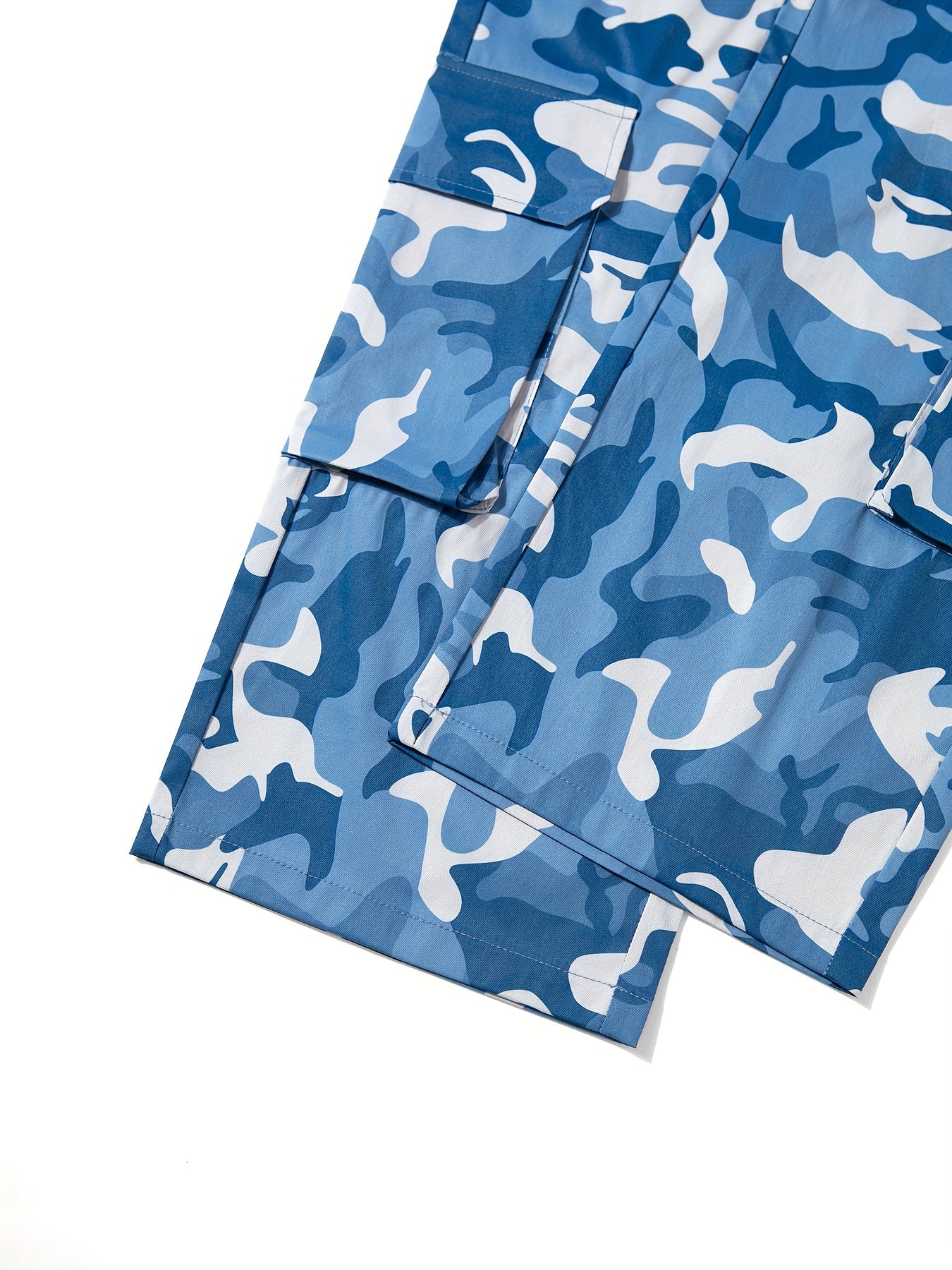 Men's Camo Cargo Pants | Loose Fit, Multi-Pocket Design