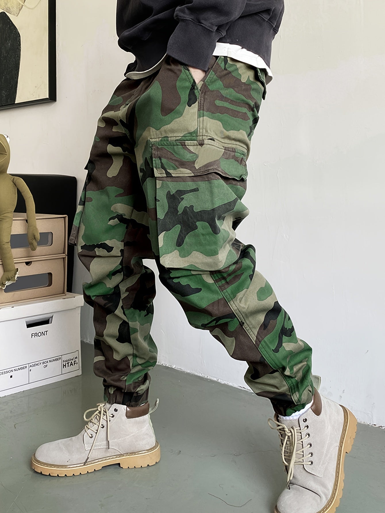 Streetwear Camo Cargo Pants with Multiple Pockets