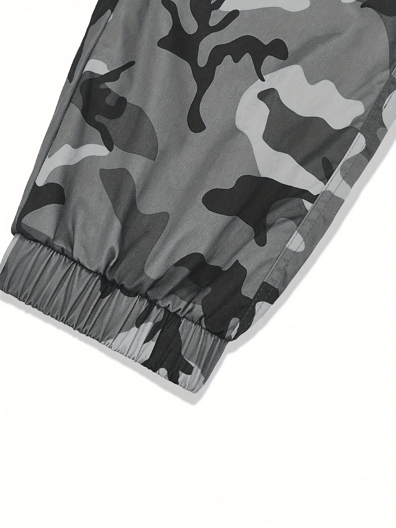 Streetwear Camo Cargo Pants with Multiple Pockets