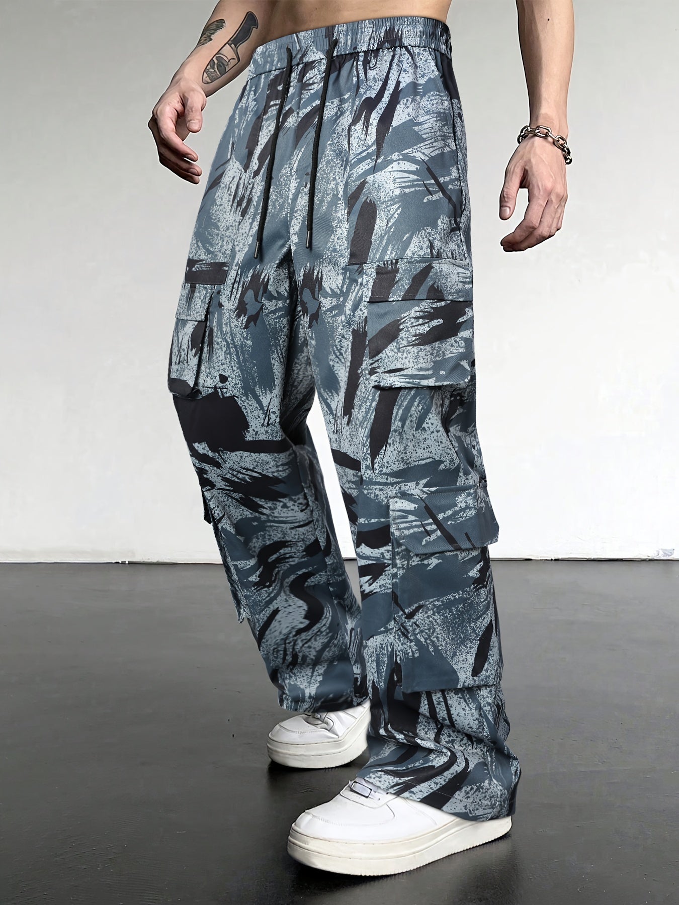 Men's Camo Cargo Pants | Loose Fit, Multi-Pocket Design