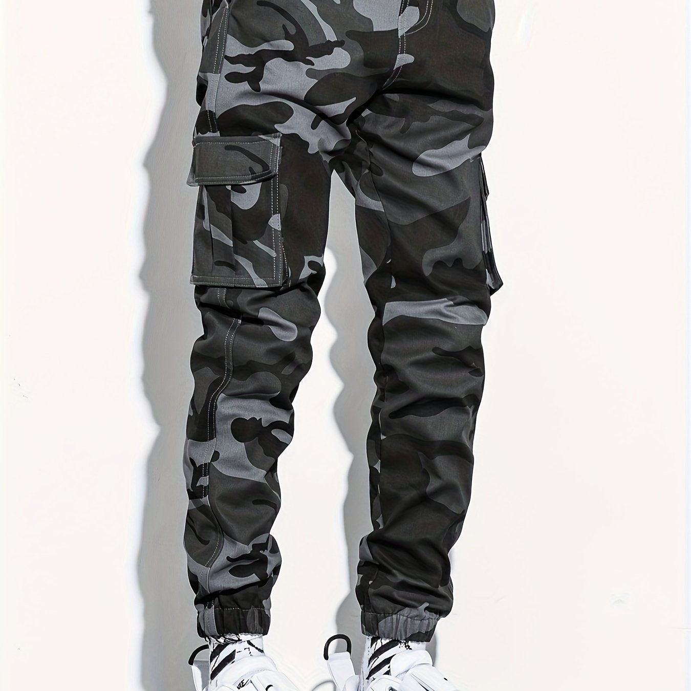 Men's Camo Cargo Cropped Pants With Multi Pockets | Vintage Style