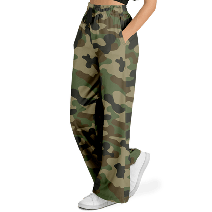 Camo Wide Leg Pants | Classic Green