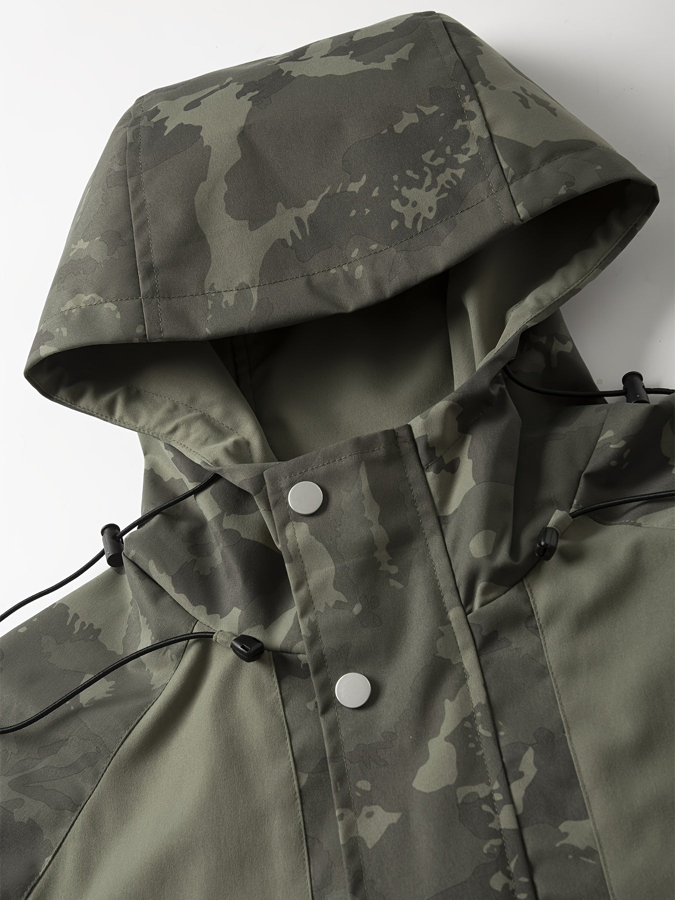 Men's Camo Hooded Jacket: Water-Repellent, Full-Zip