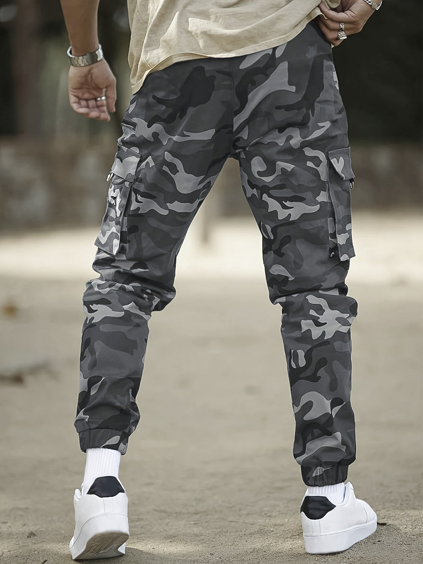 Men's Camo Cargo Pants with Flap Pockets & Invisible Zipper