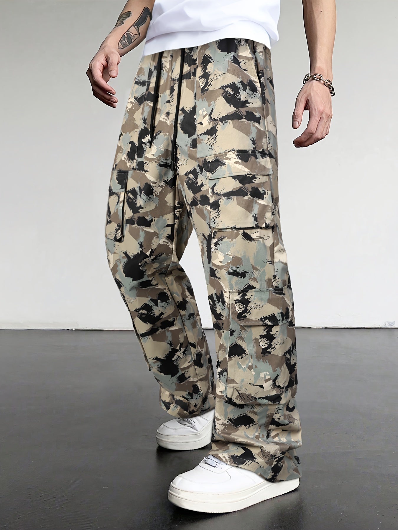 Men's Camo Cargo Pants | Loose Fit, Multi-Pocket Design