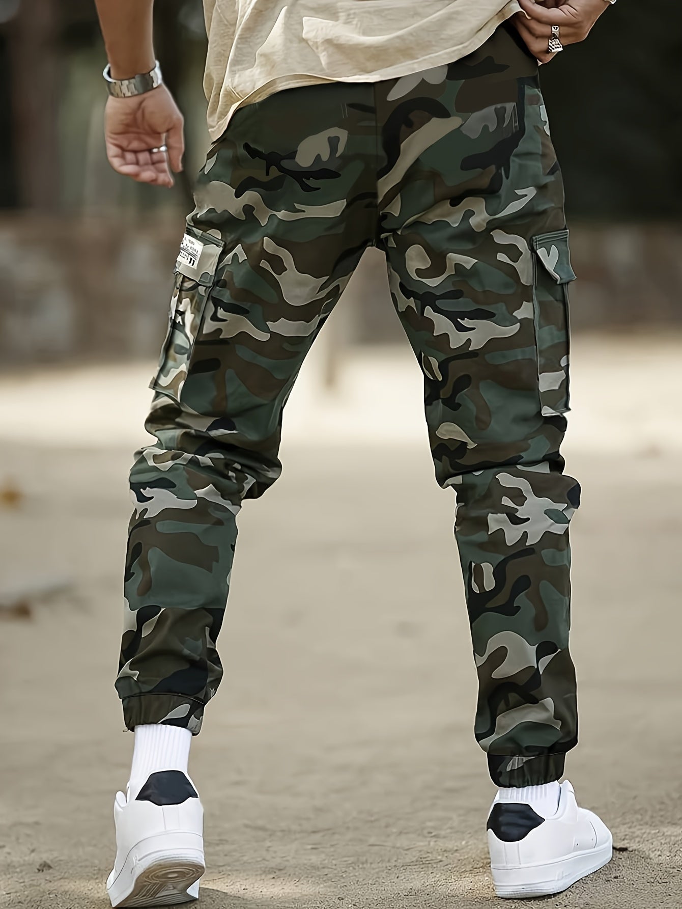 Cropped Camo Cargo Pants For Men