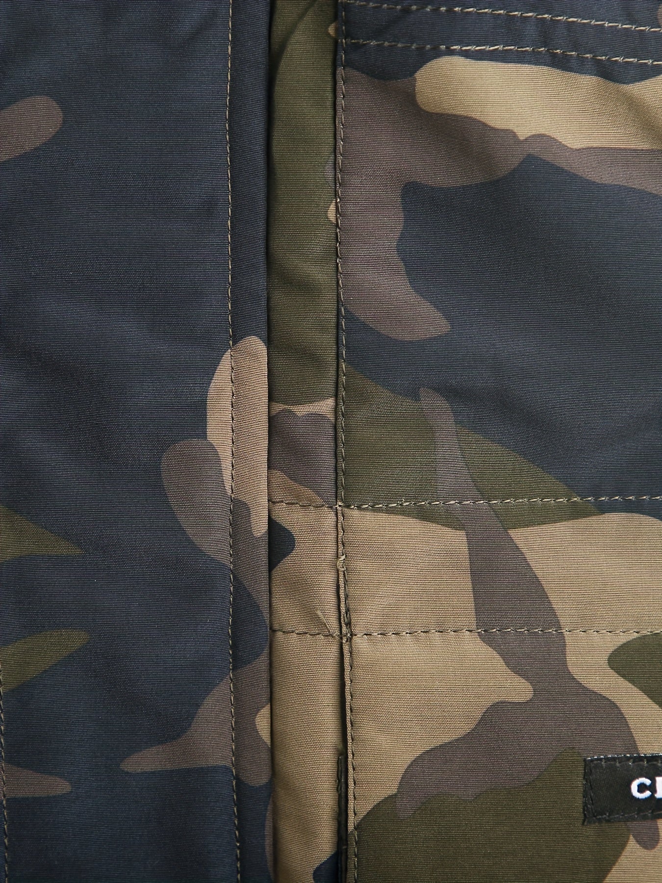 Camouflage Hooded Jacket for Men: Thickened Fleece Winter Coat