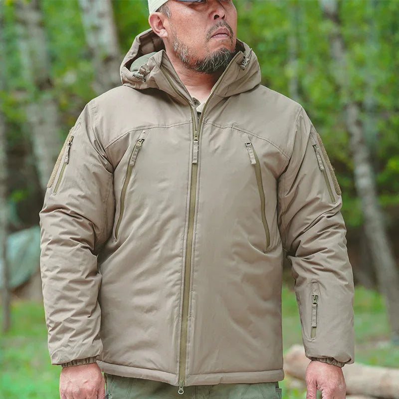 Men's Winter Hunting Jacket: Heavyweight Cotton, Windproof Camo