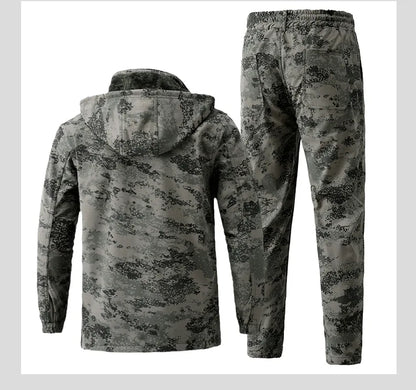 Men's Winter Camo Jacket: Velvet, Waterproof, Outdoor Sports Coat