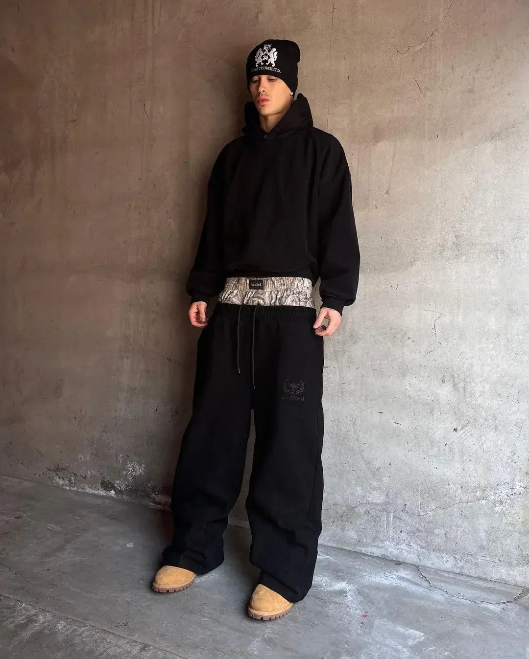 Retro Y2K Camo Embroidered Wide-Leg Pants Men Harajuku Fashion