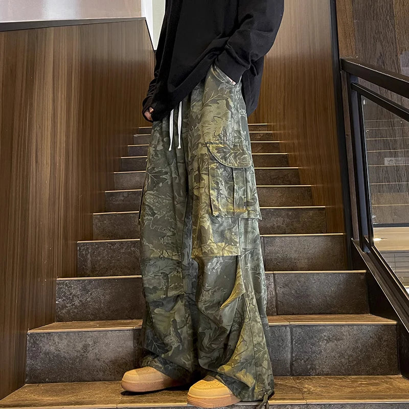 Men's Loose Camo Cargo Pants: Baggy Streetwear & Hip Hop Style