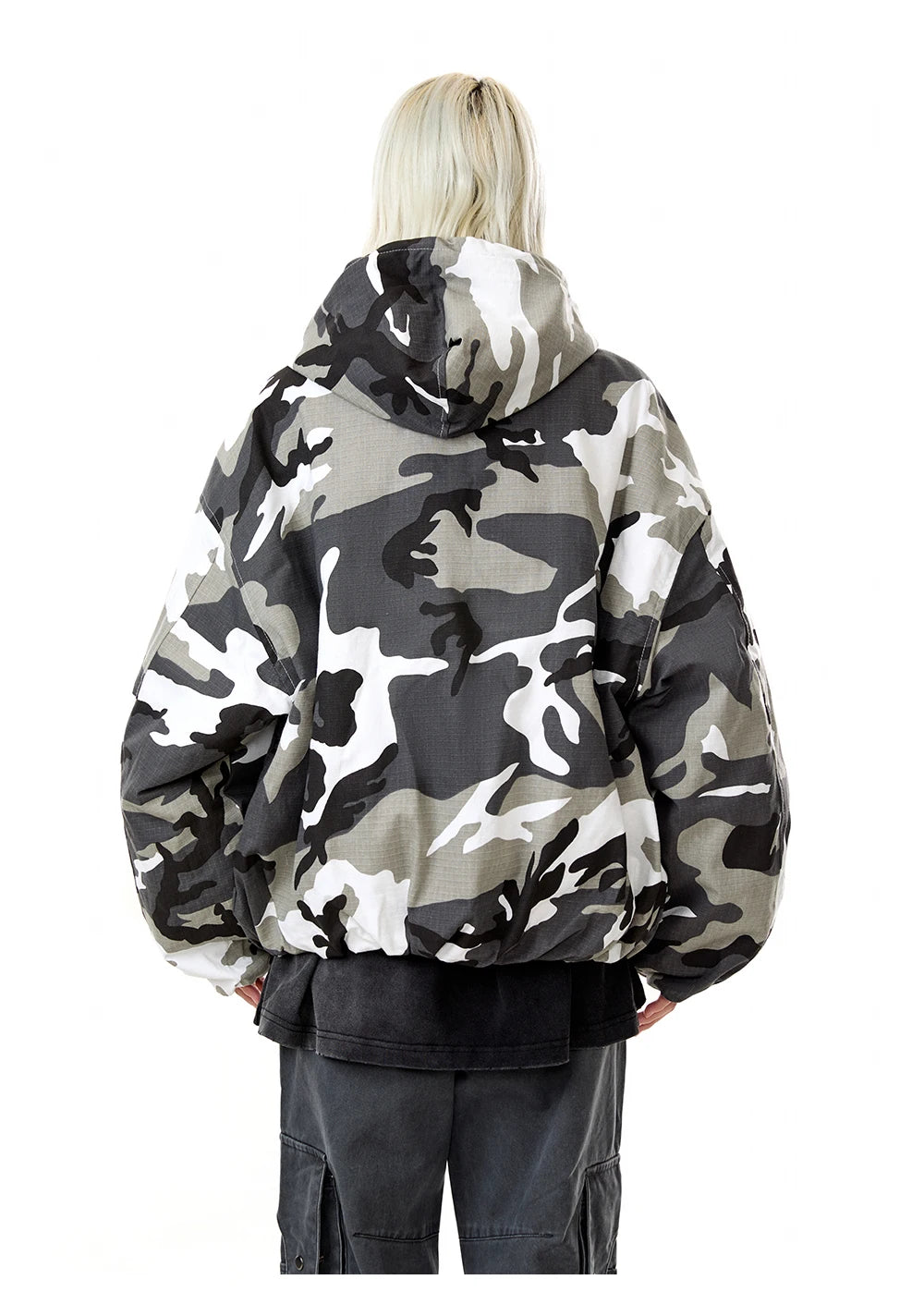 Winter American Camo Hooded Bomber Jacket: Unisex, Loose Fit