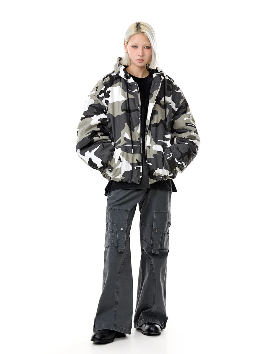 Winter American Camo Hooded Bomber Jacket: Unisex, Loose Fit