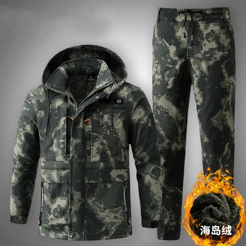 Men's Winter Camo Jacket: Velvet, Waterproof, Outdoor Sports Coat