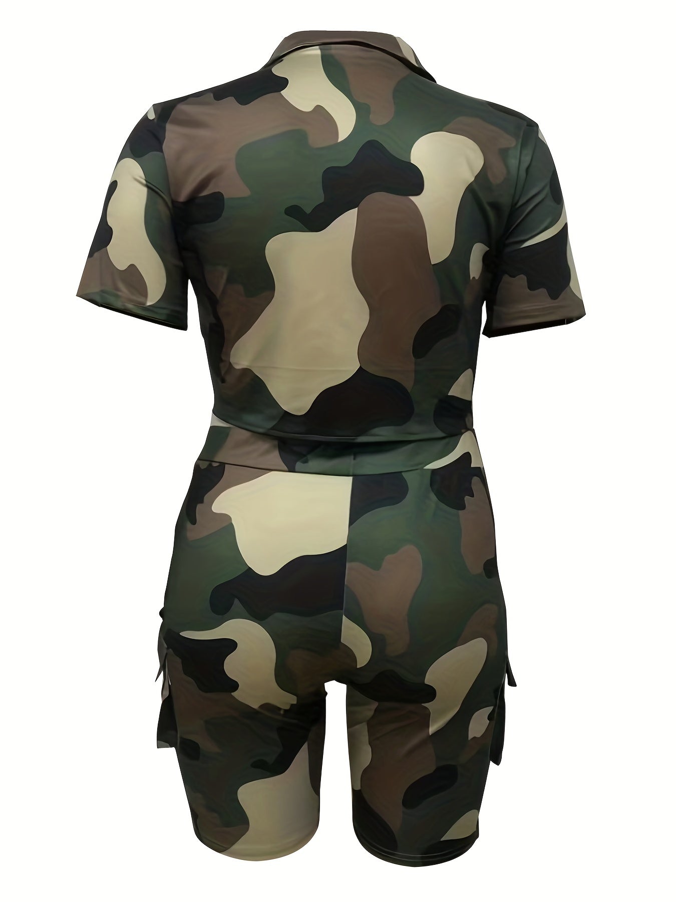 Plus Size Camo Outfit Set: Button-Up Crop Top & Shorts with Pockets