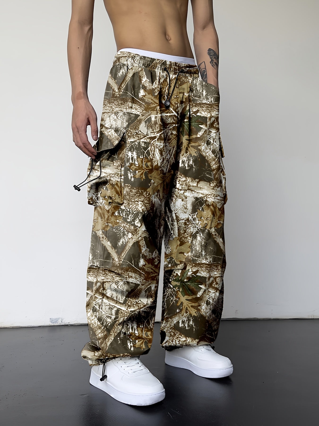 Men's Camo Cargo Pants with Multi-Pocket | Loose Fit