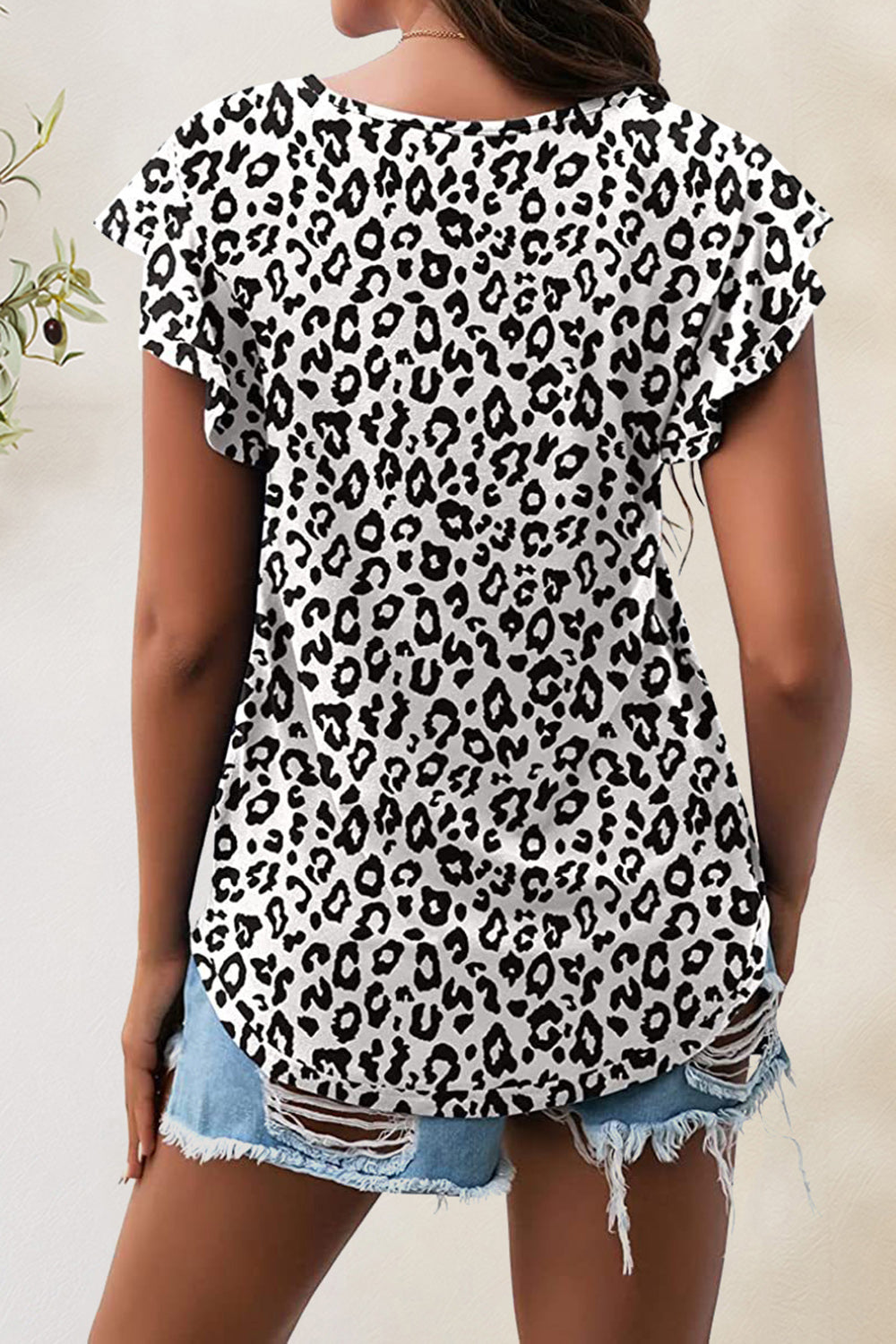 Printed Round Neck Short Sleeve Leopard T-Shirt