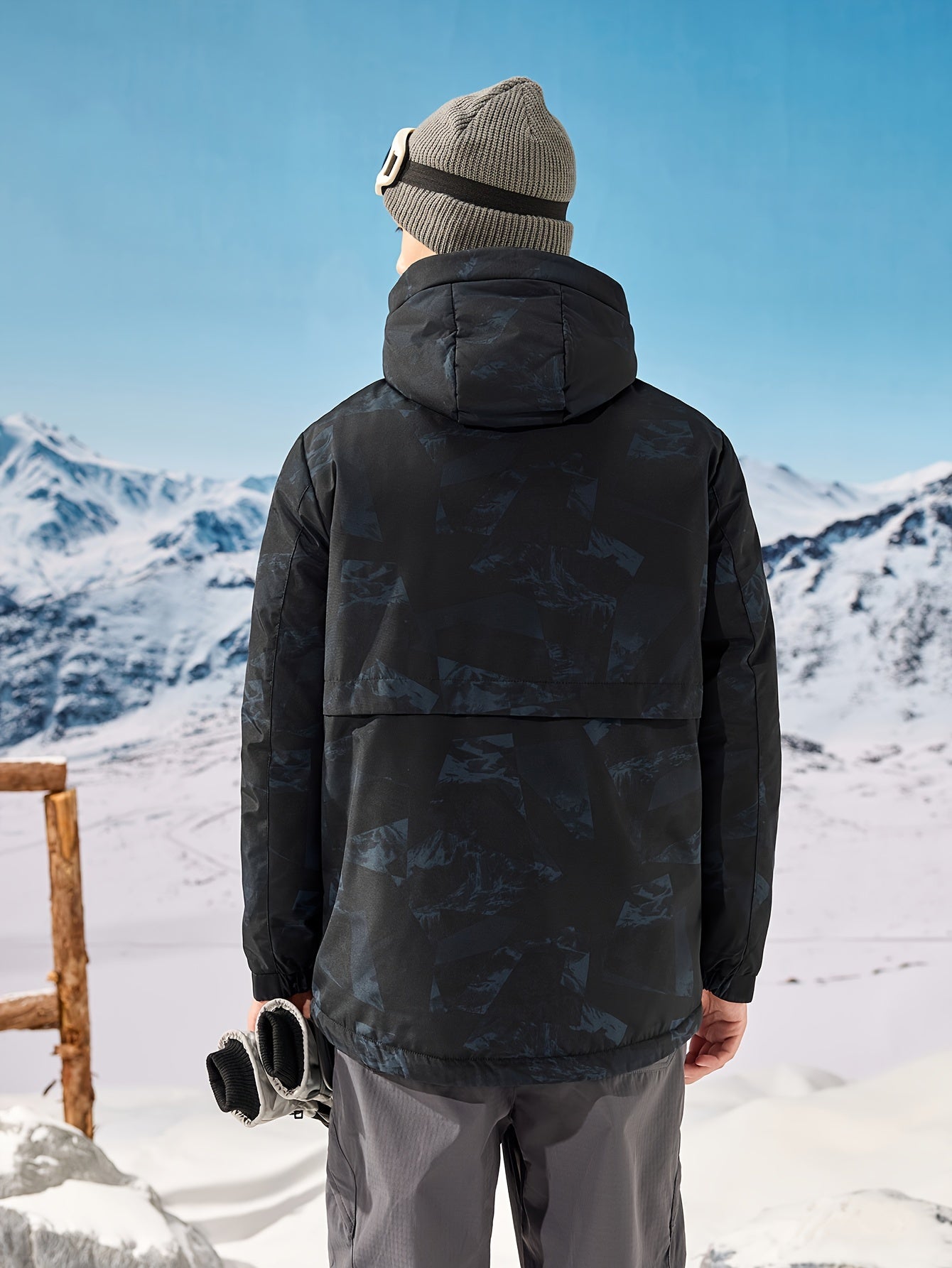 Camouflage Down Jacket for Men: Warm Hooded Winter Outdoor Coat