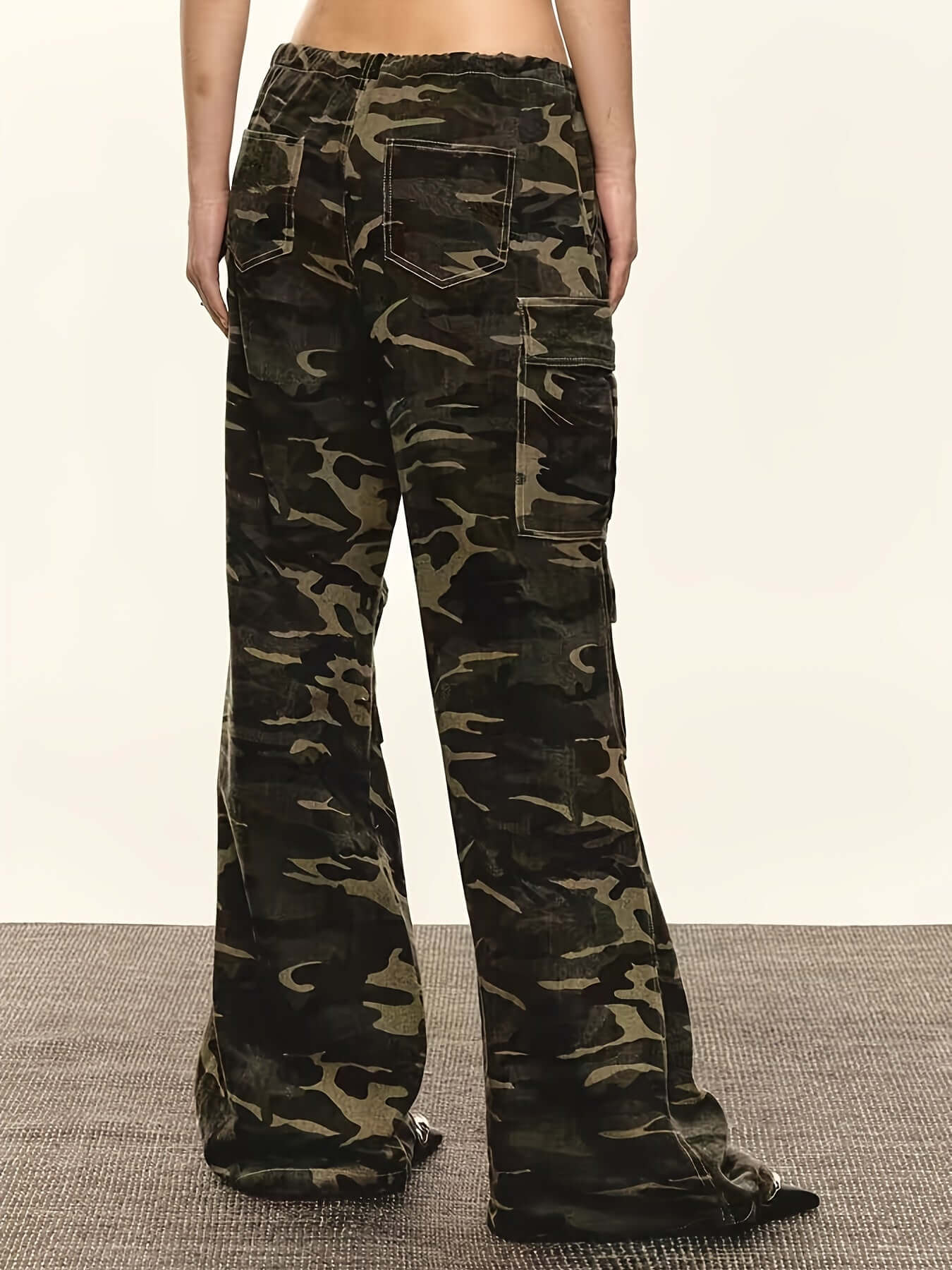 Women's Green Camo Cargo Wide Leg Denim Jeans | Cotton Blend