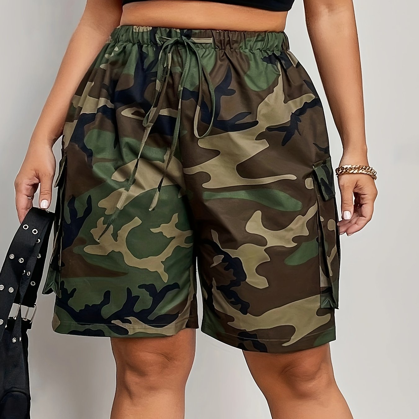 Women's Plus Size Camo Shorts: Elastic Waist, Non-Stretch Polyester