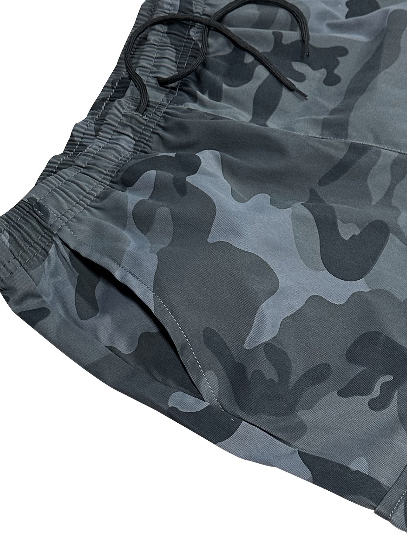 Men's Camo Cargo Pants With Side Pockets