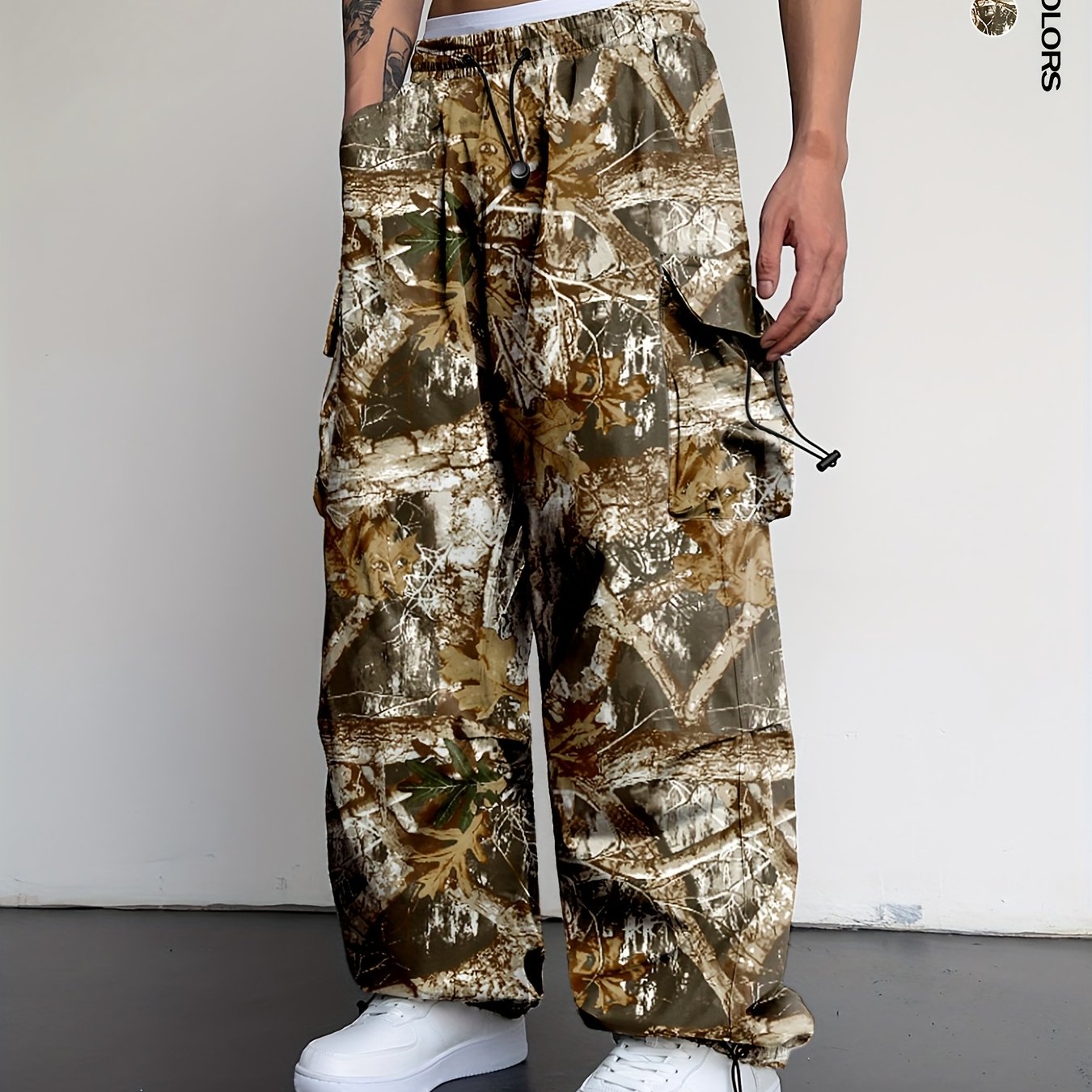 Men's Camo Cargo Pants with Multi-Pocket | Loose Fit